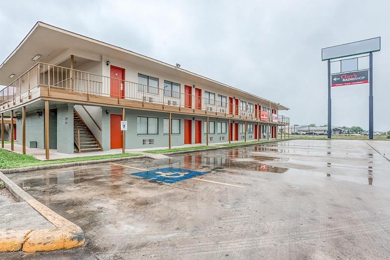 Studio Suites San Antonio Exterior photo